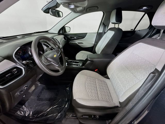 Used 2022 Chevrolet Equinox LS w/ LS Convenience Package image 19