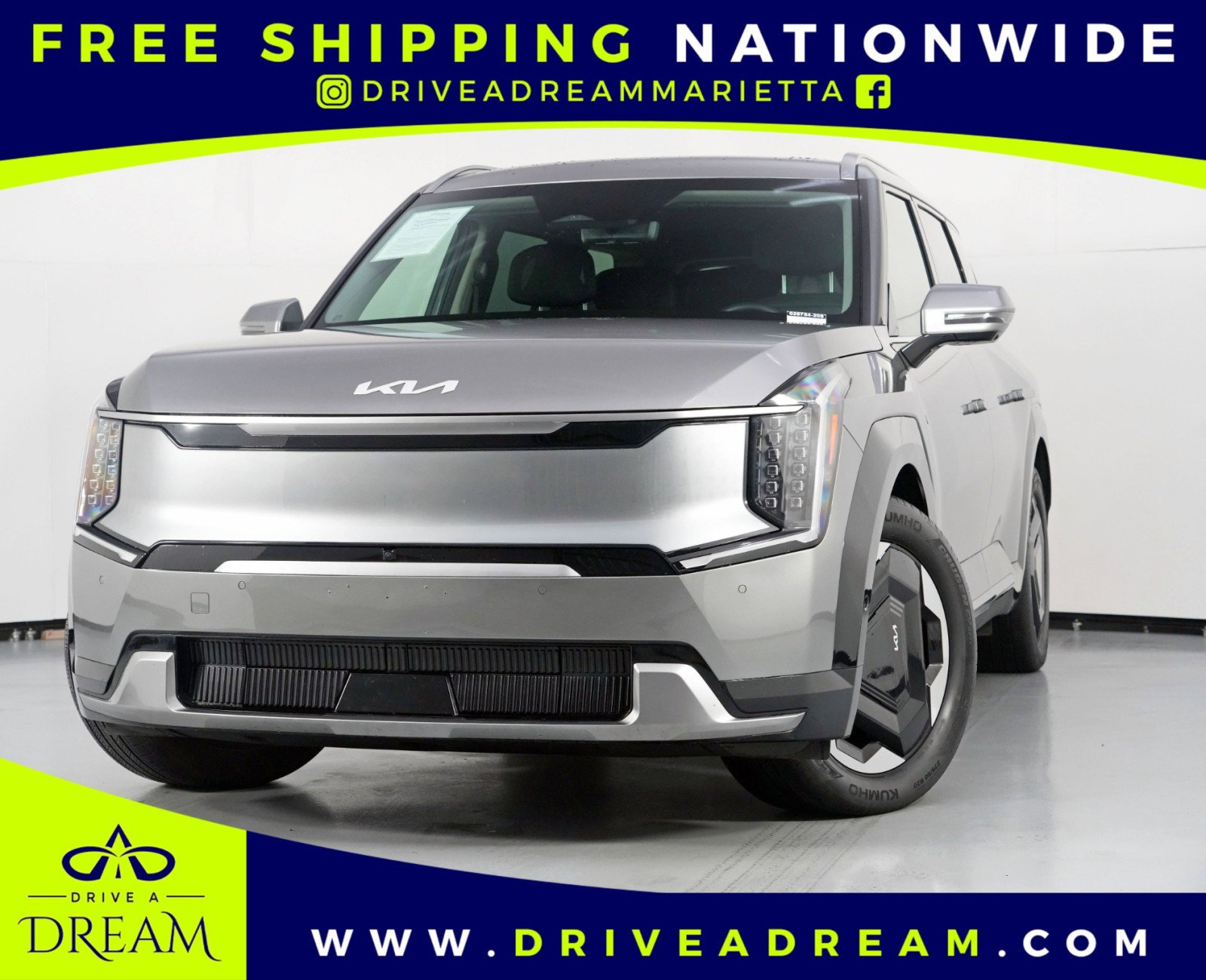 Used 2024 Kia EV9 Land image 1