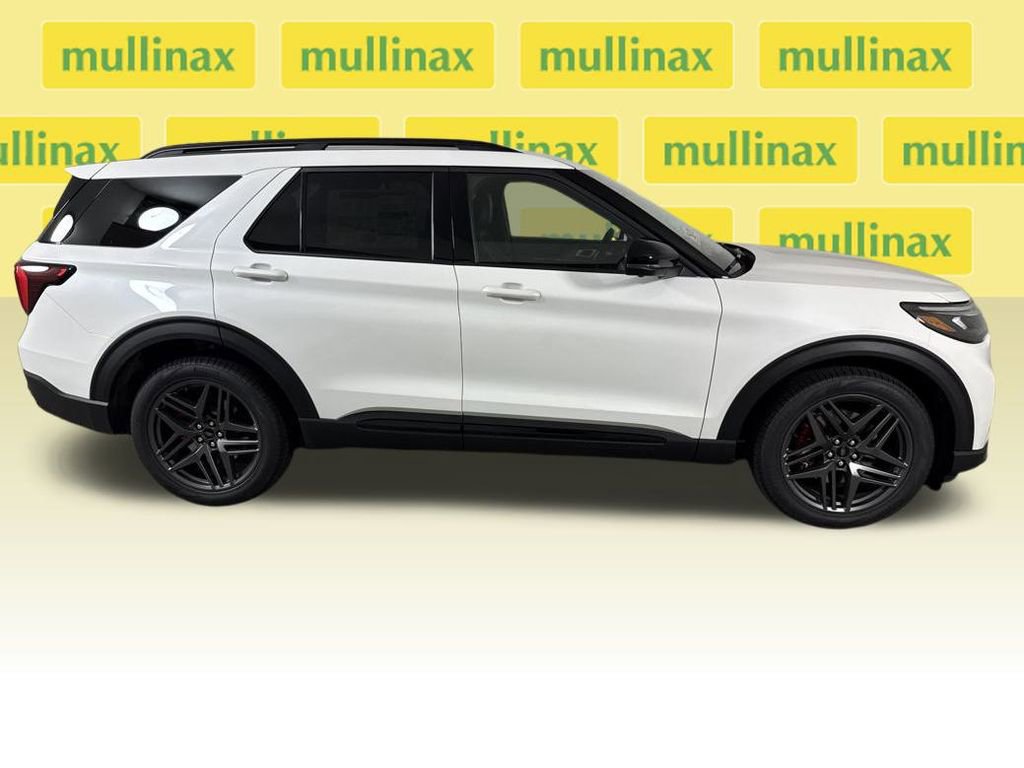 New 2025 Ford Explorer ST image 21