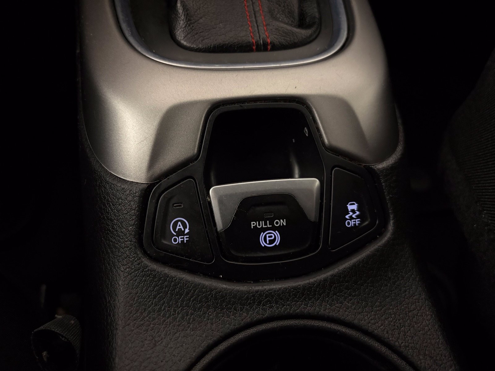 Used 2020 Jeep Compass Latitude AWD/4WD image 14