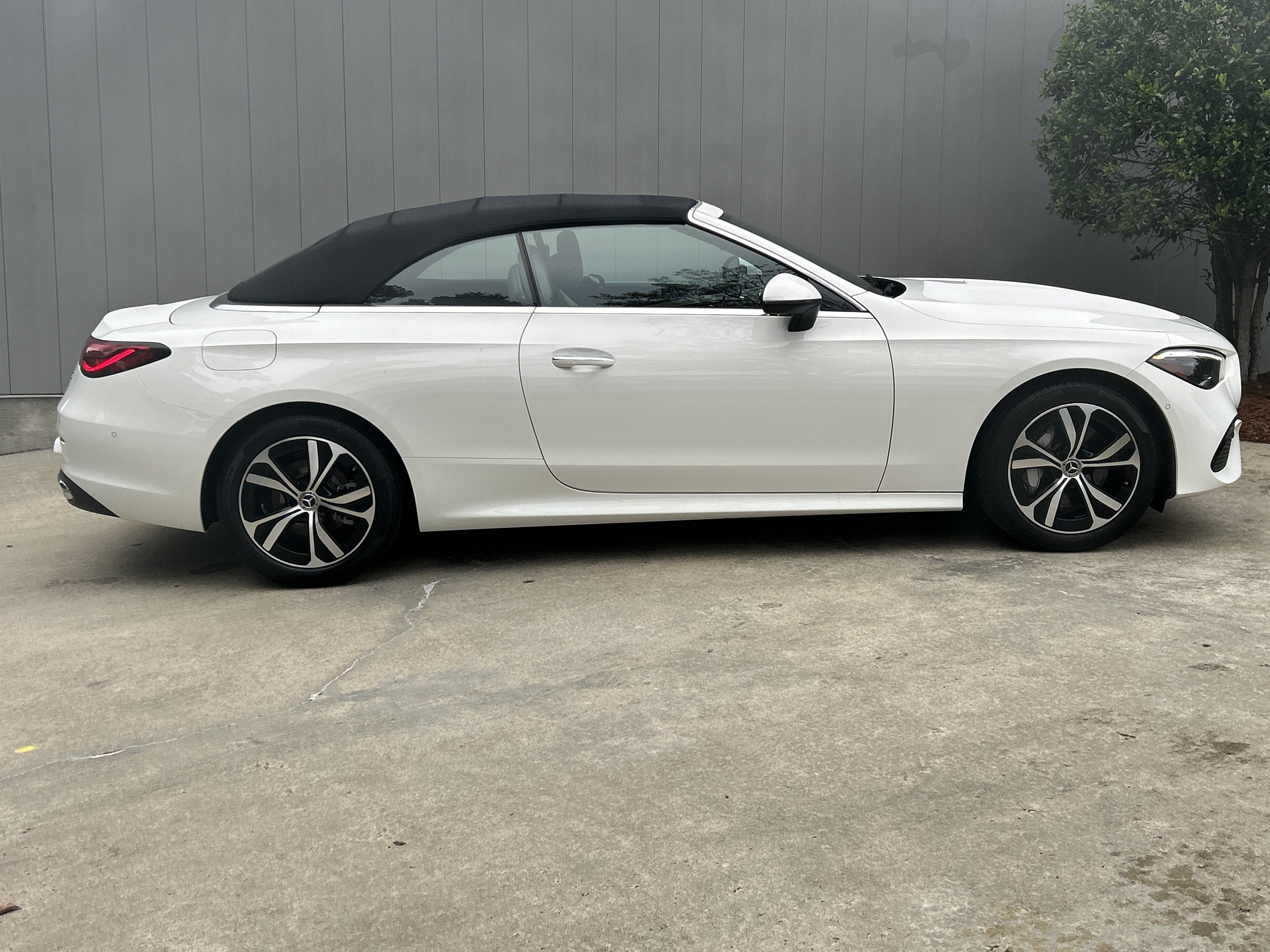 Certified 2025 Mercedes-Benz CLE 300 4MATIC Cabriolet image 8
