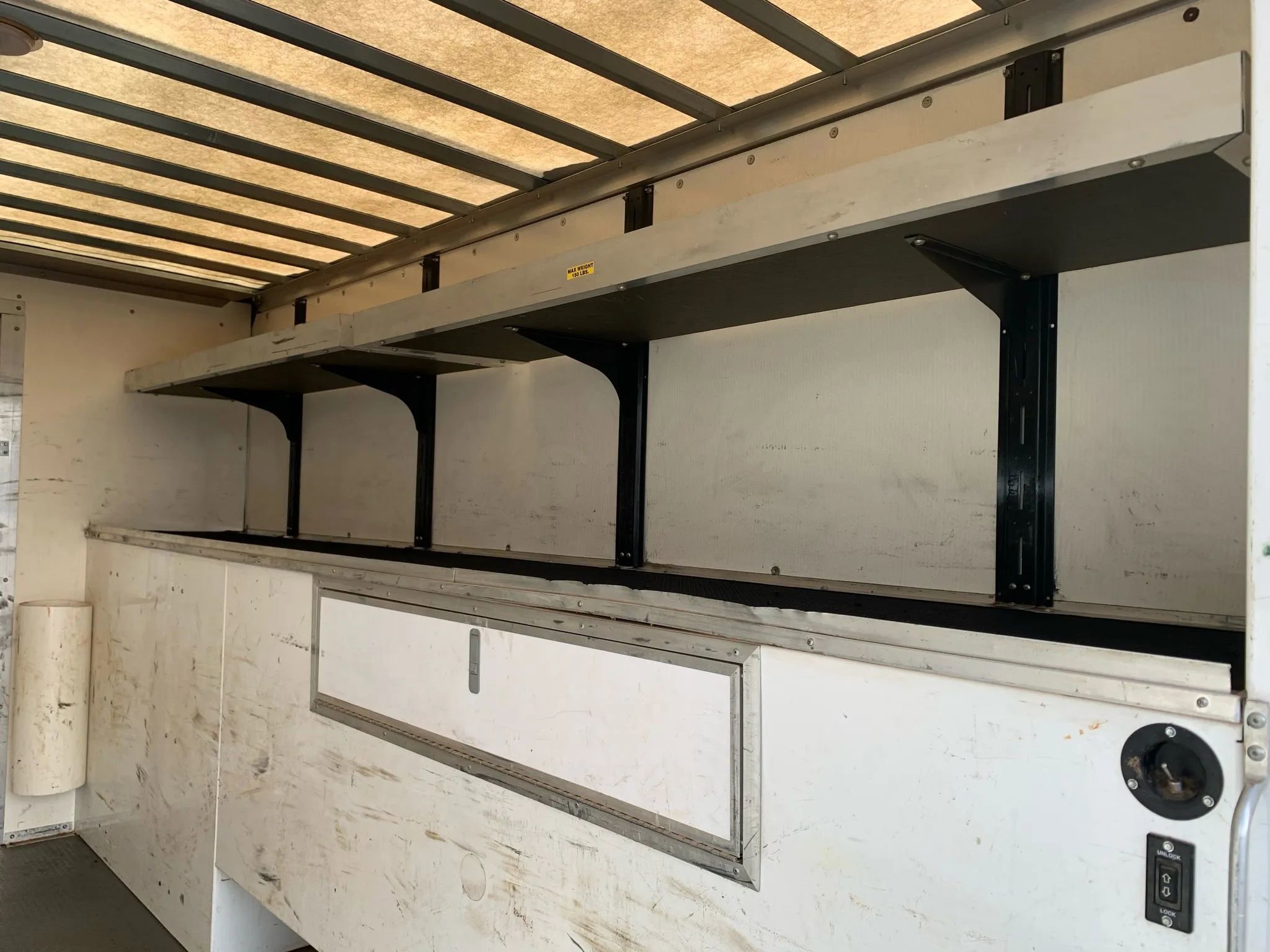 Used 2019 Ford E-450 and Econoline 450 Super Duty w/ Power Windows & Locks Group image 33