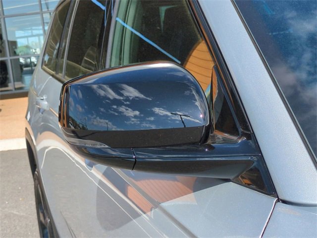 New 2025 Jeep Grand Cherokee L Limited w/ Black Appearance Package image 12