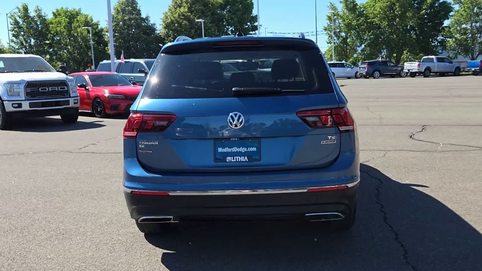 Used 2018 Volkswagen Tiguan SE AWD/4WD image 7