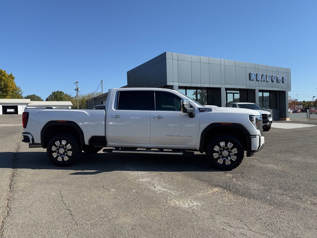 Used 2024 GMC Sierra 2500 Denali w/ Denali Reserve Package image 25