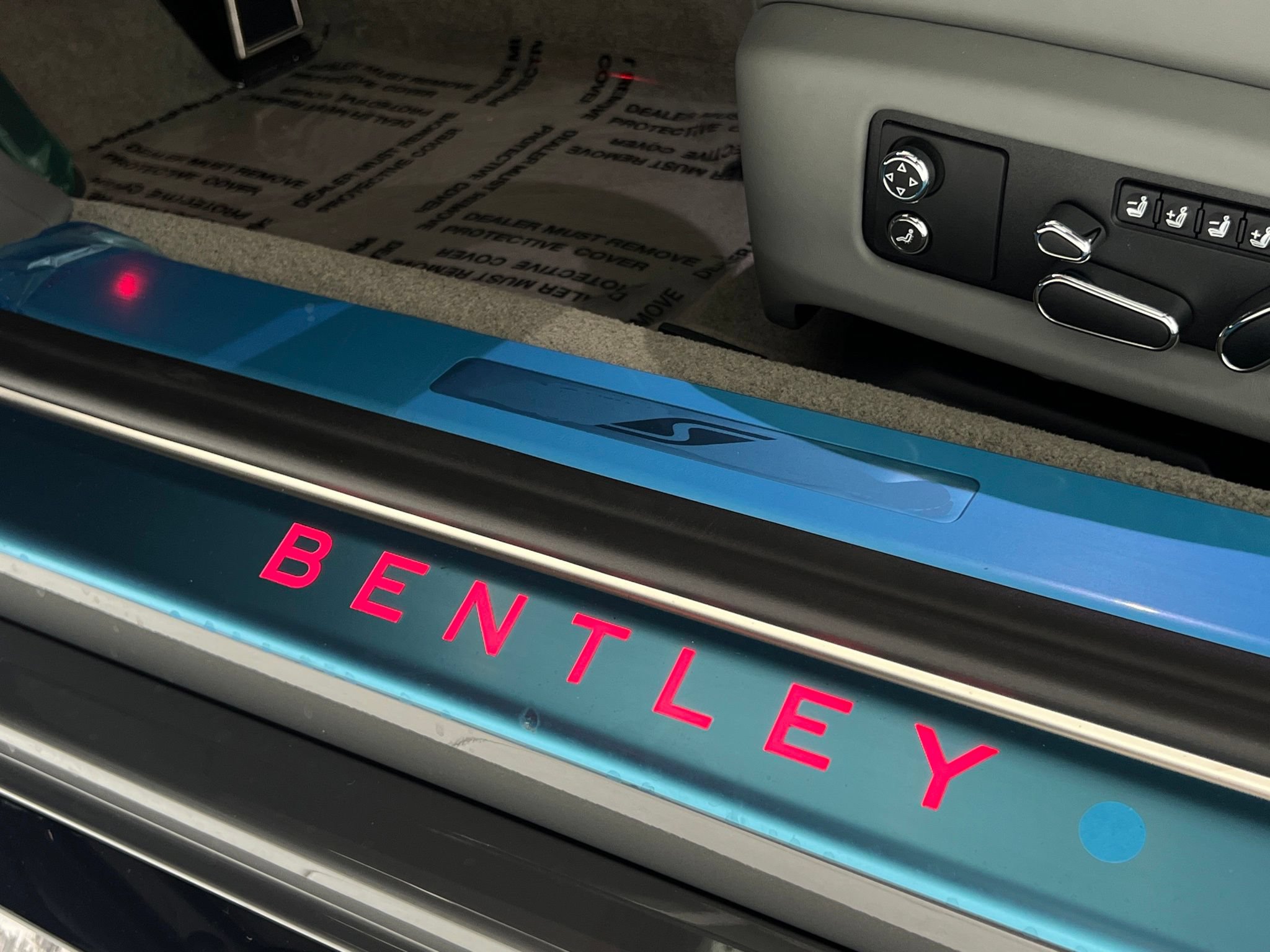 New 2026 Bentley Continental GTC AWD/4WD image 29