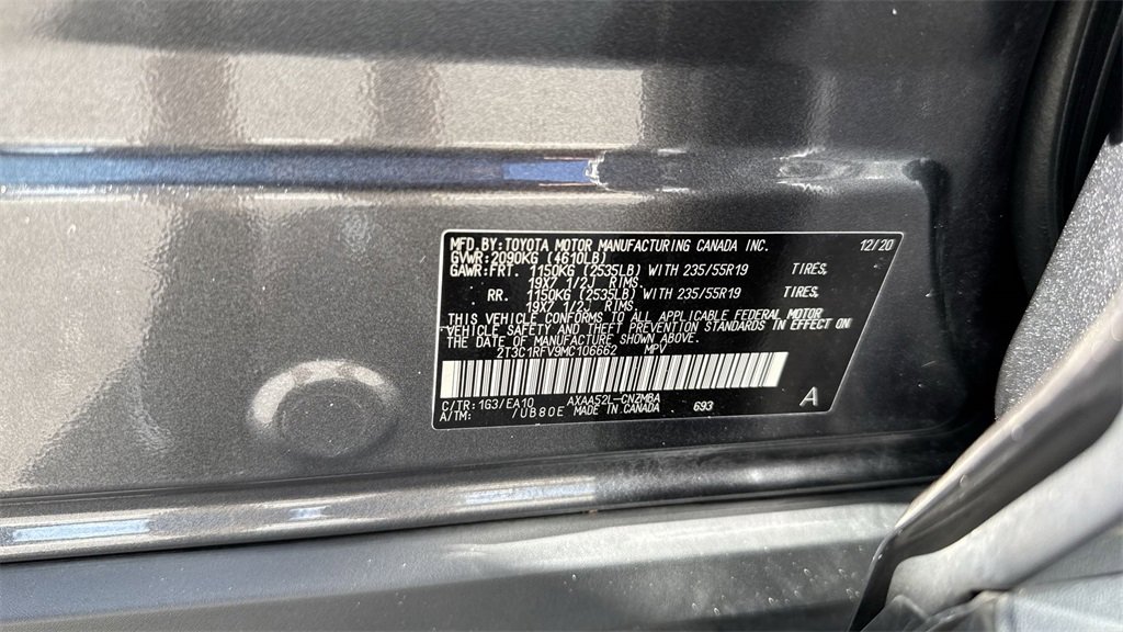 Used 2021 Toyota RAV4 XLE Premium image 61