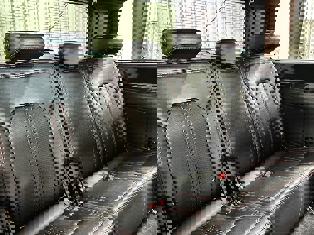 Used 2021 Ford Expedition Limited image 30