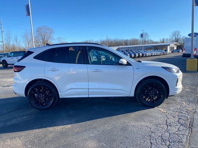 New 2025 Ford Escape ST-Line Elite w/ Equipment Group 501A image 9