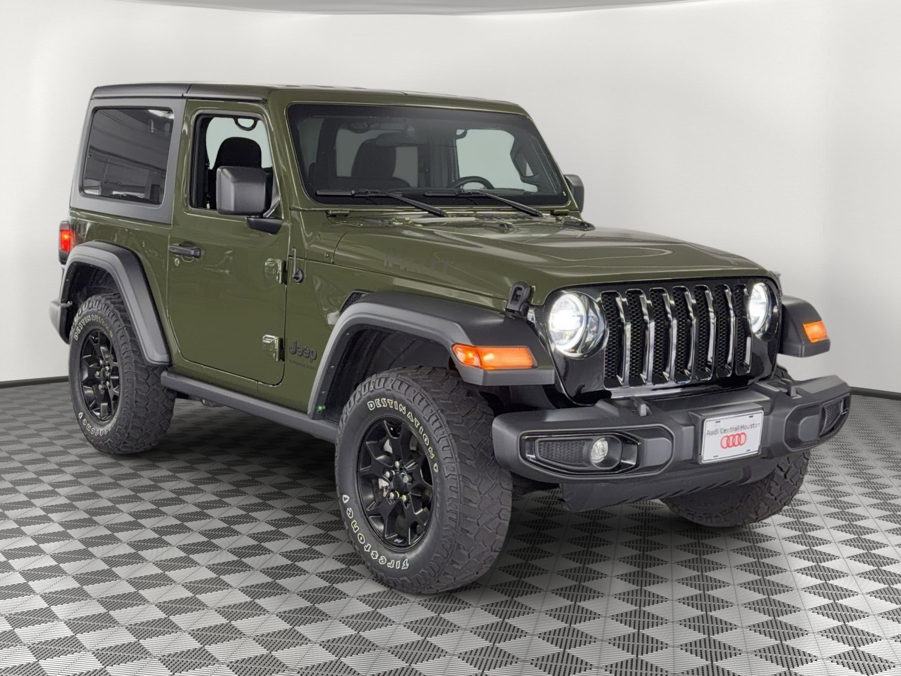 Used 2022 Jeep Wrangler Sport AWD/4WD image 7