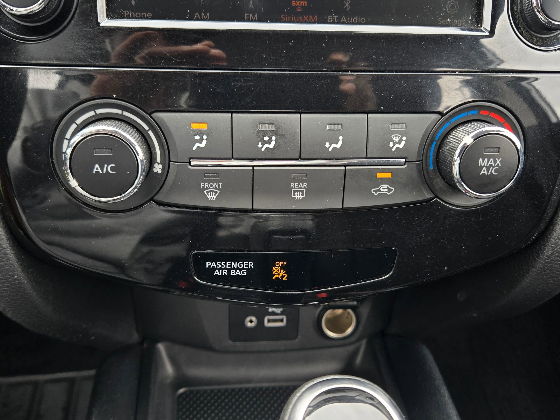 Used 2022 Nissan Rogue Sport S image 29