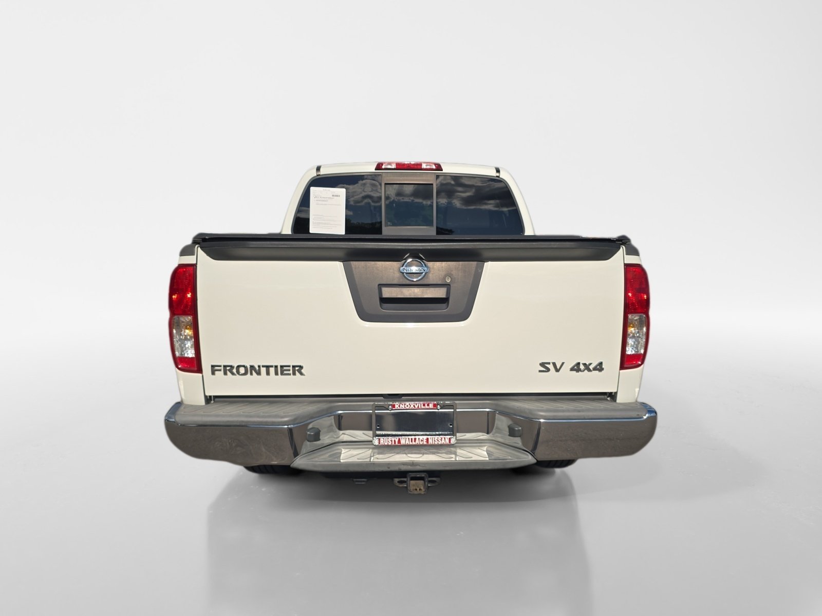 Used 2016 Nissan Frontier SV AWD/4WD image 4
