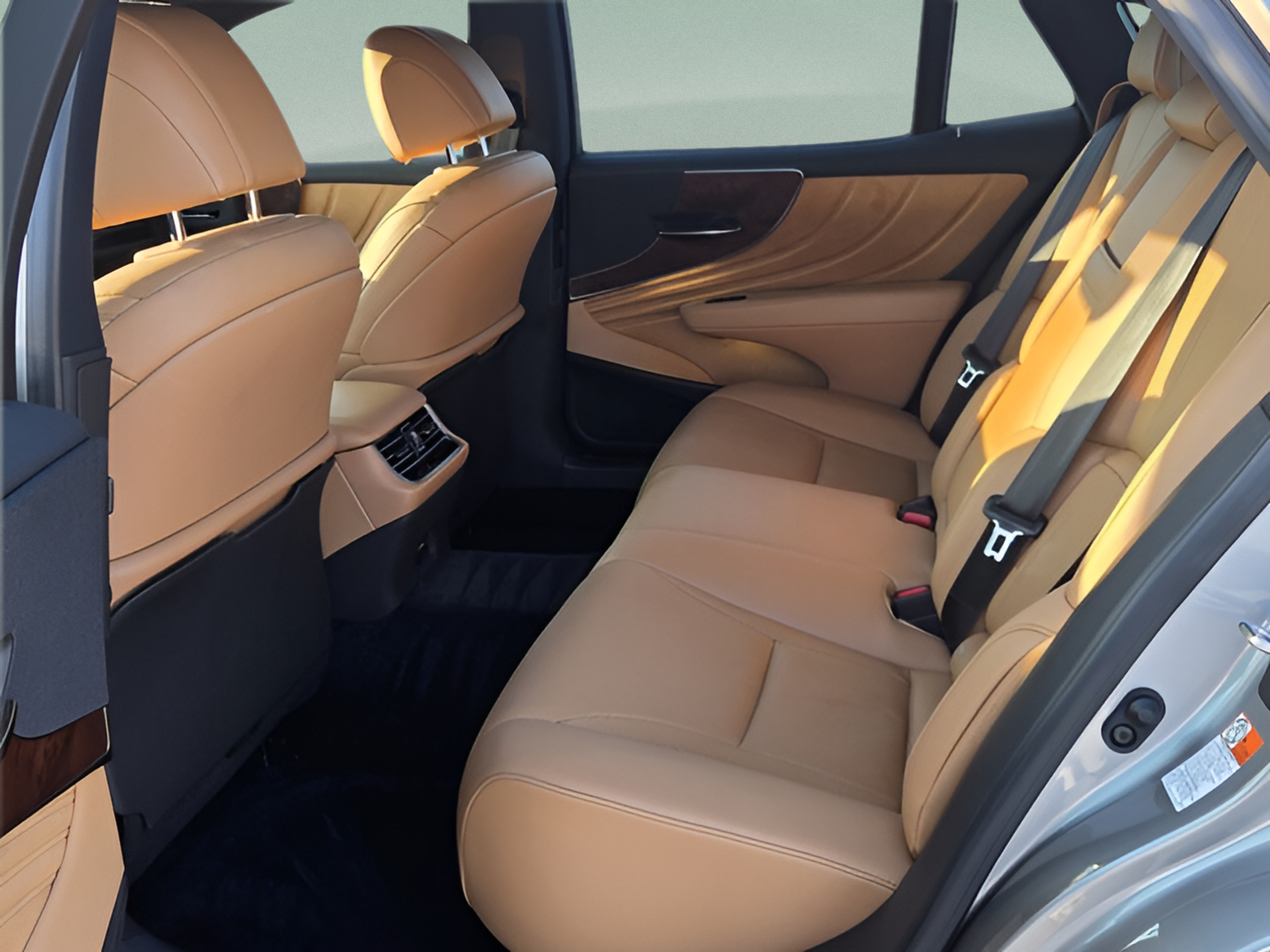 Certified 2024 Lexus LS 500 RWD image 11