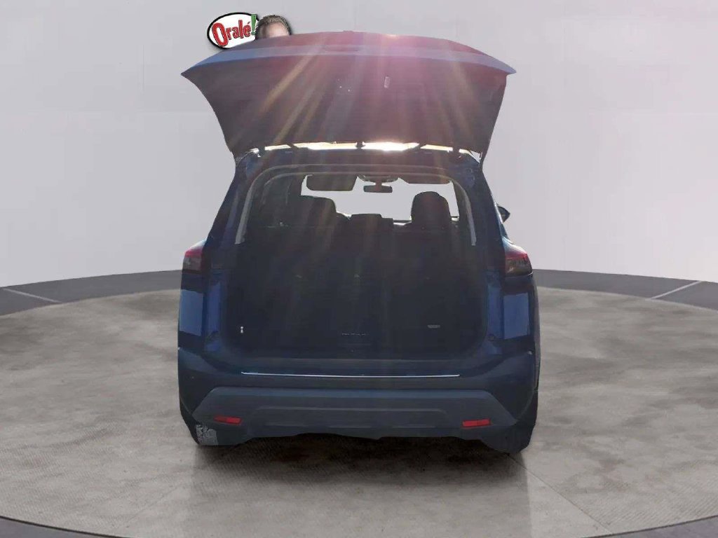 Used 2023 Nissan Rogue SV FWD image 19