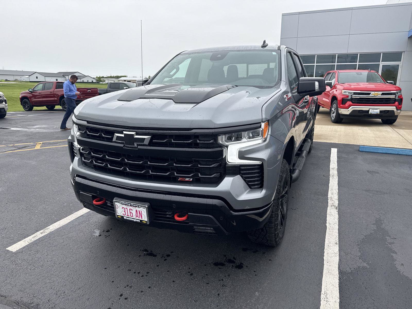 Used 2026 Chevrolet Silverado 1500 LT Trail Boss w/ LT Trail Boss Premium Package AWD/4WD image 6