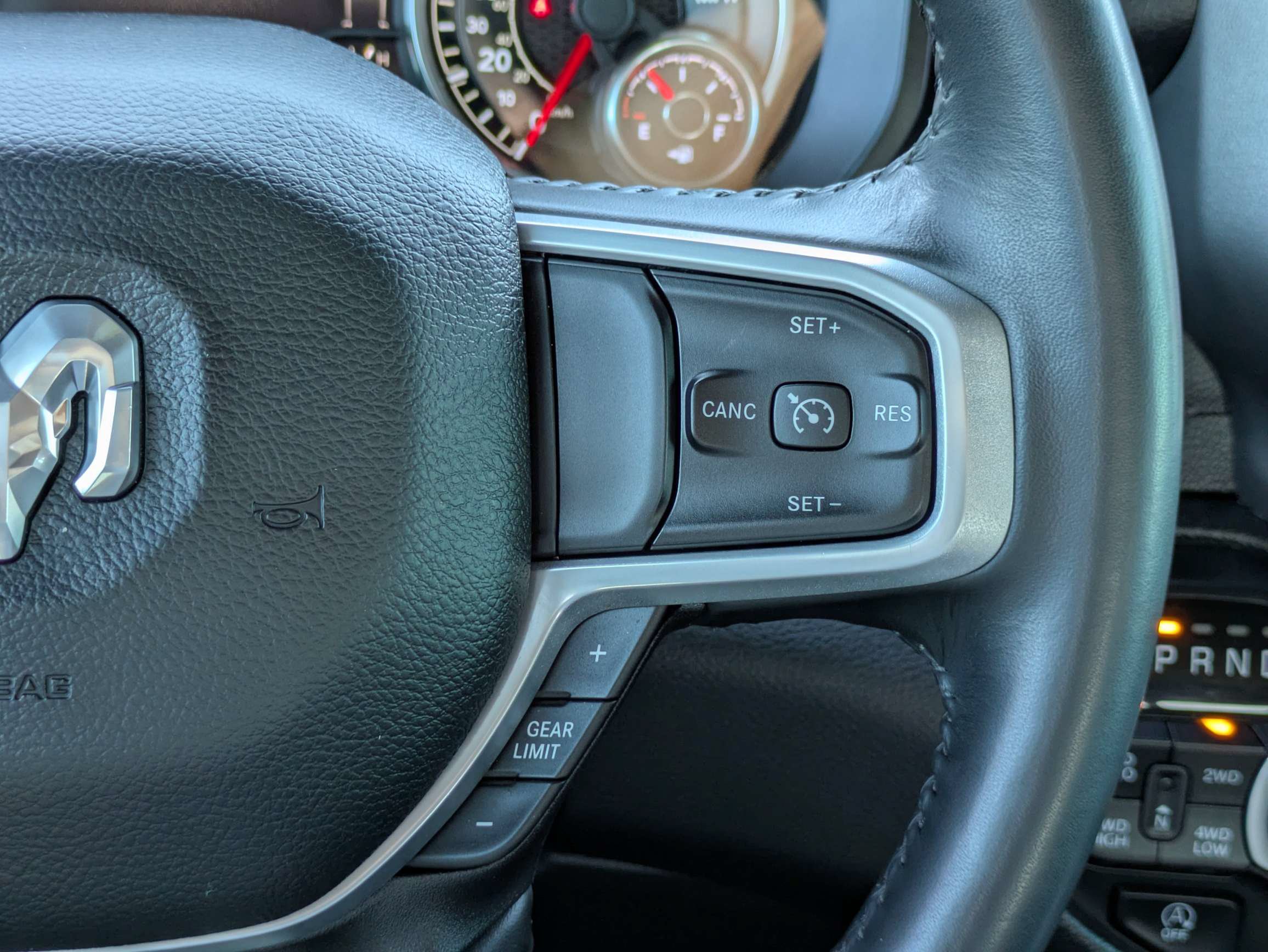 Used 2022 RAM 1500 Big Horn AWD/4WD image 36