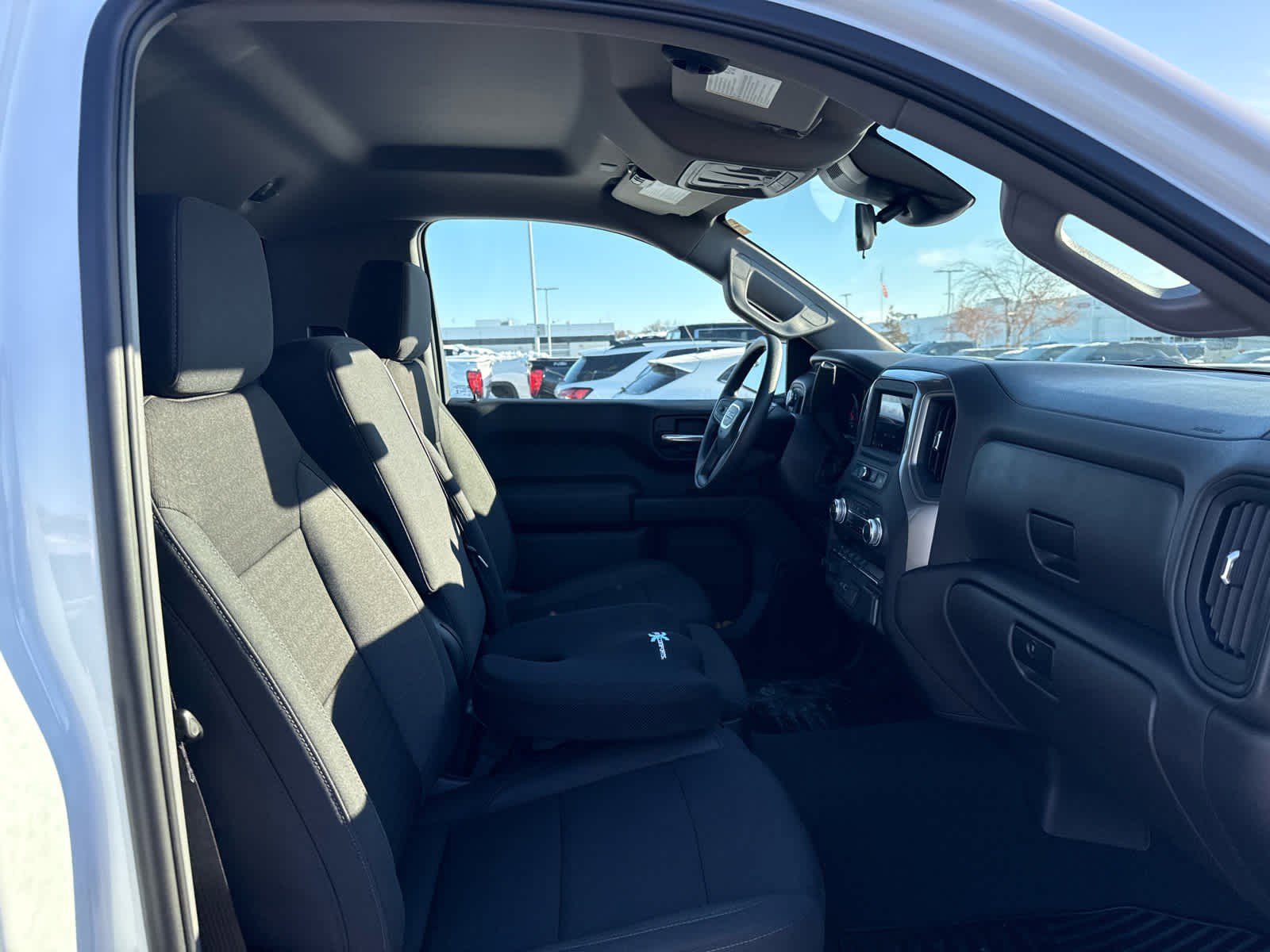 Used 2024 GMC Sierra 1500 Pro w/ Pro Value Package image 7