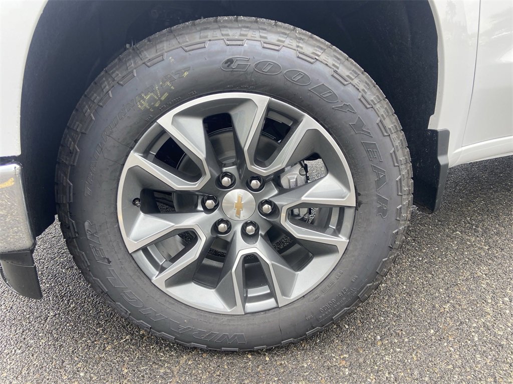 New 2026 Chevrolet Silverado 1500 LT image 32