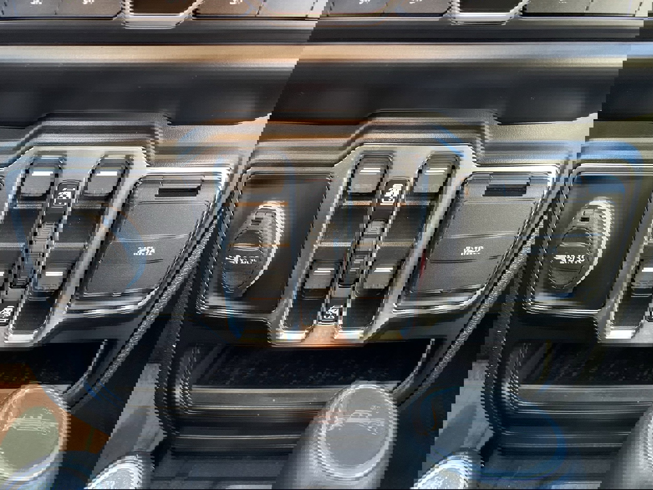 Used 2022 Jeep Gladiator Overland image 23