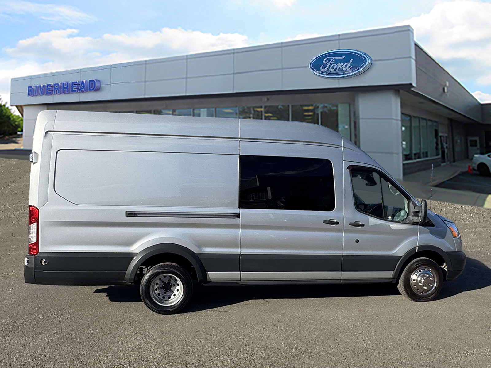 Used 2015 Ford Transit 350 148 High Roof Extended DRW image 3