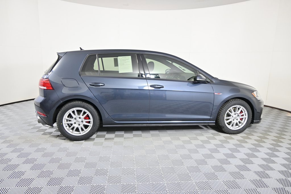 Used 2018 Volkswagen Golf 4-Door image 7