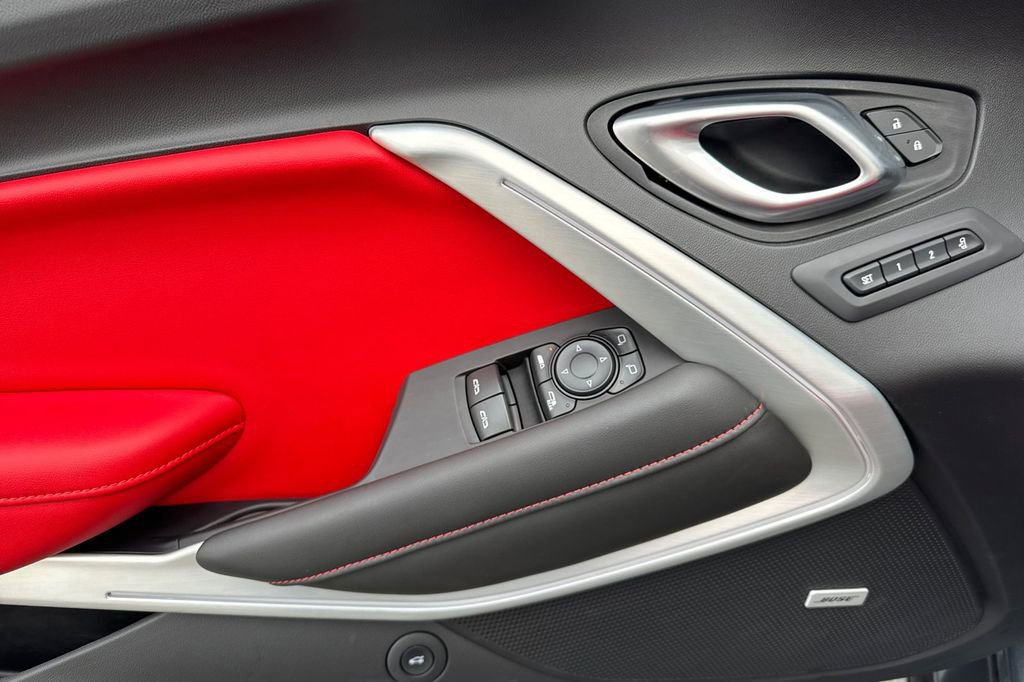 Used 2022 Chevrolet Camaro SS image 15