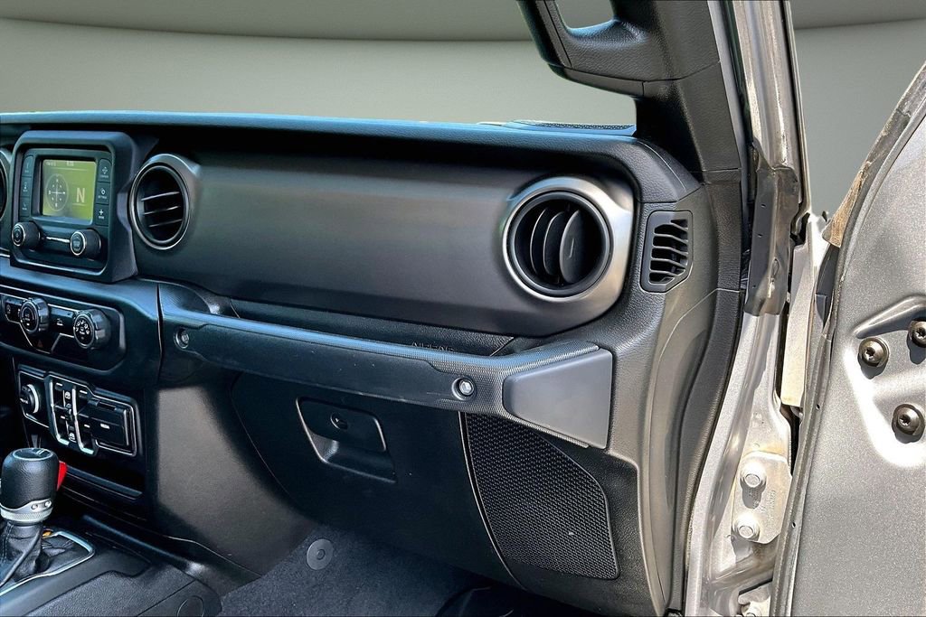Used 2020 Jeep Gladiator Sport w/ Quick Order Package 24S AWD/4WD image 27