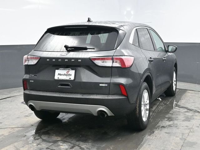 Used 2020 Ford Escape SE image 6