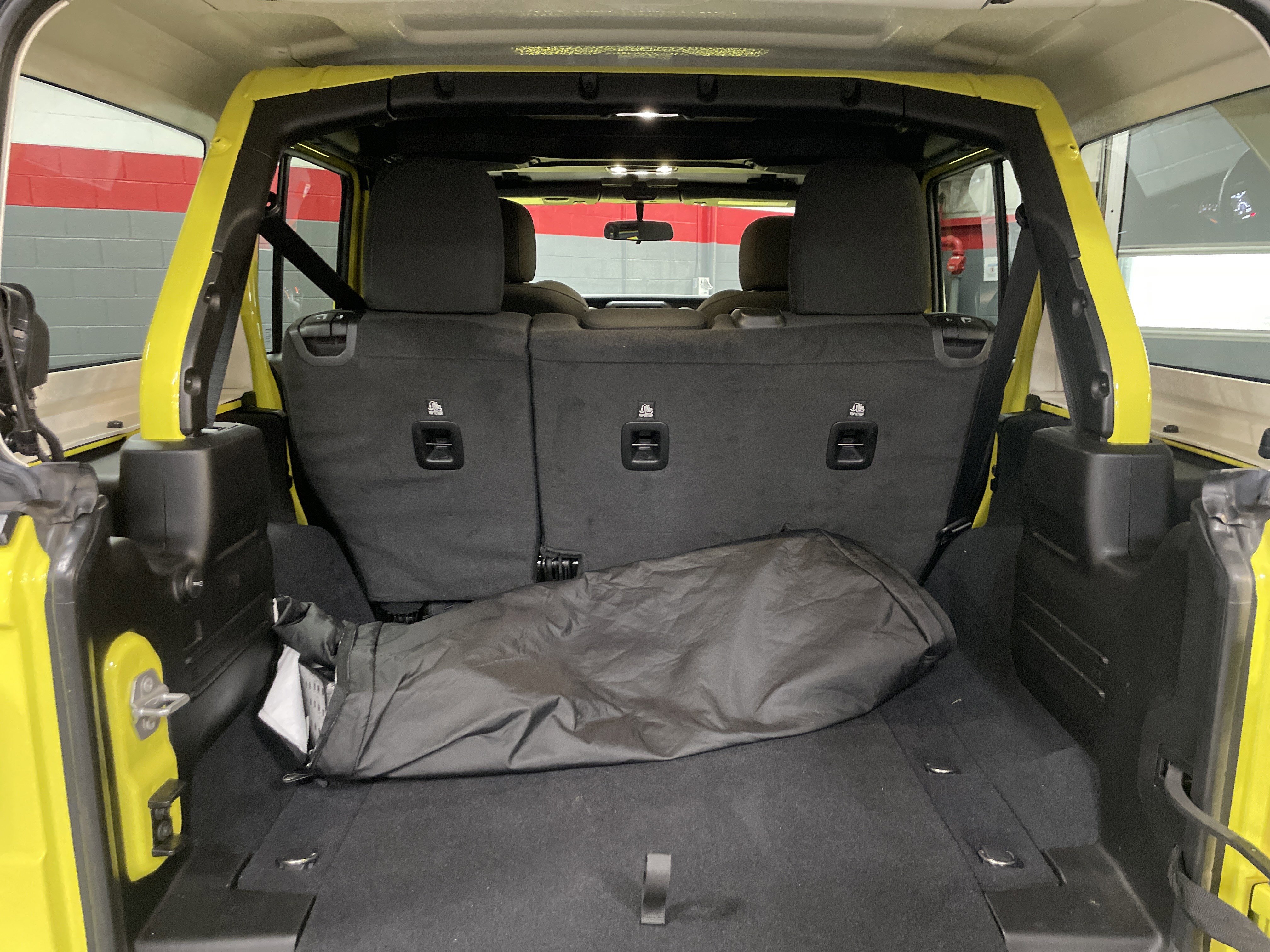 Used 2022 Jeep Wrangler Unlimited Sport image 34