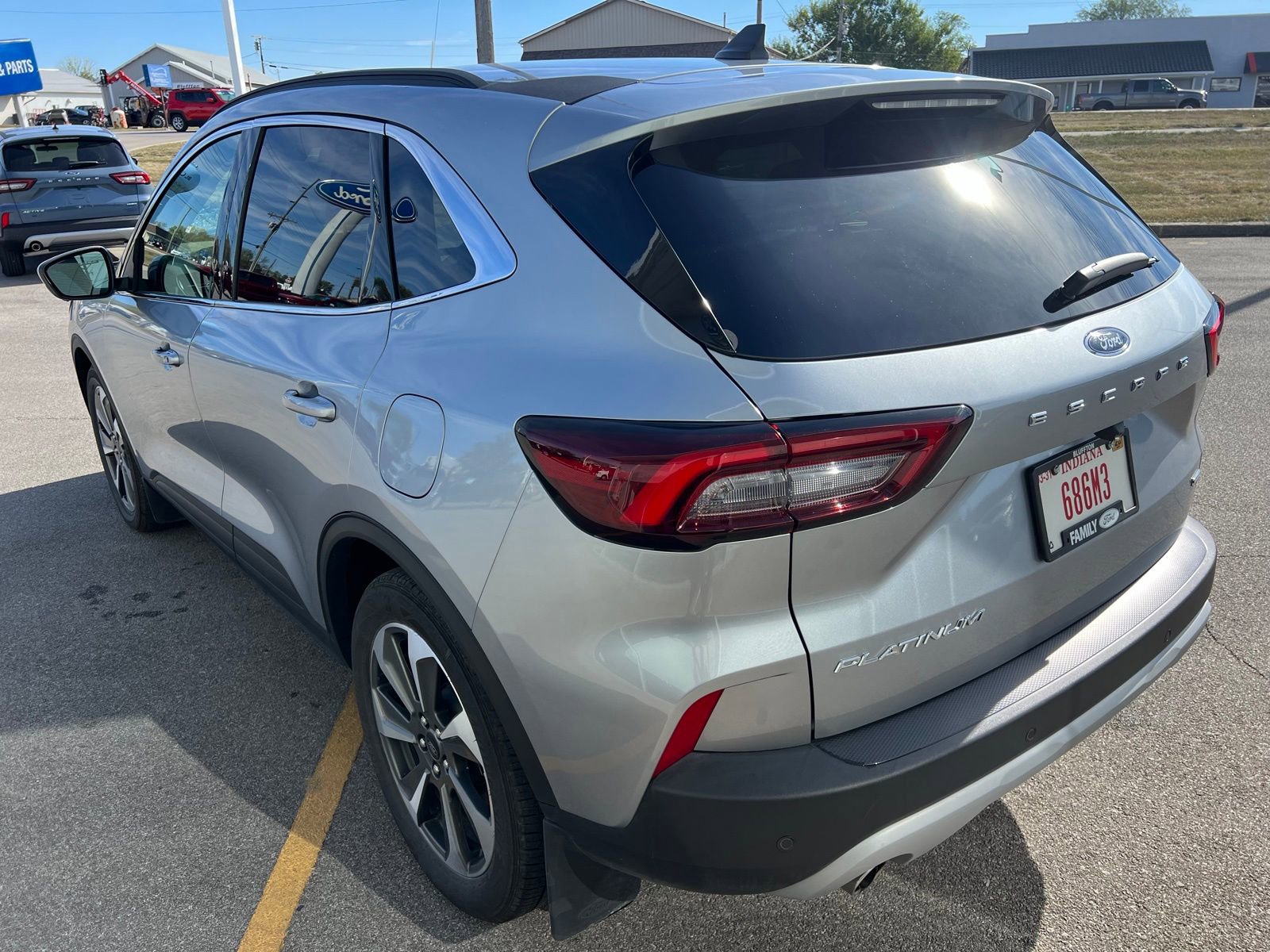 Used 2023 Ford Escape Platinum image 6