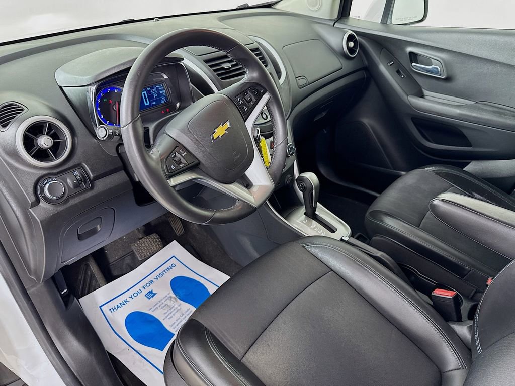 Used 2016 Chevrolet Trax LT w/ LT Convenience Package image 10