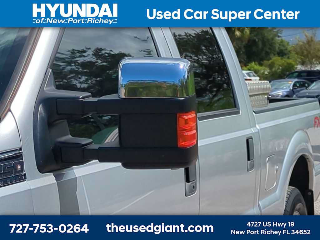Used 2016 Ford F250 XLT w/ XLT Premium Package AWD/4WD image 11