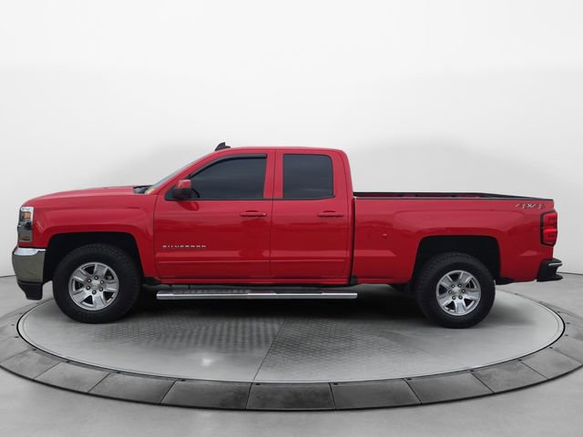 Used 2018 Chevrolet Silverado 1500 LT image 2