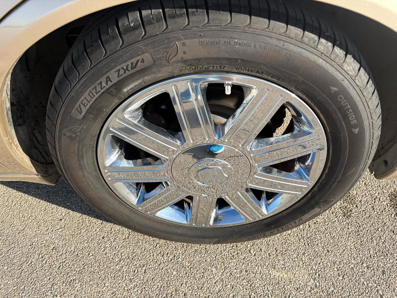 Used 2006 Cadillac DTS Performance image 7