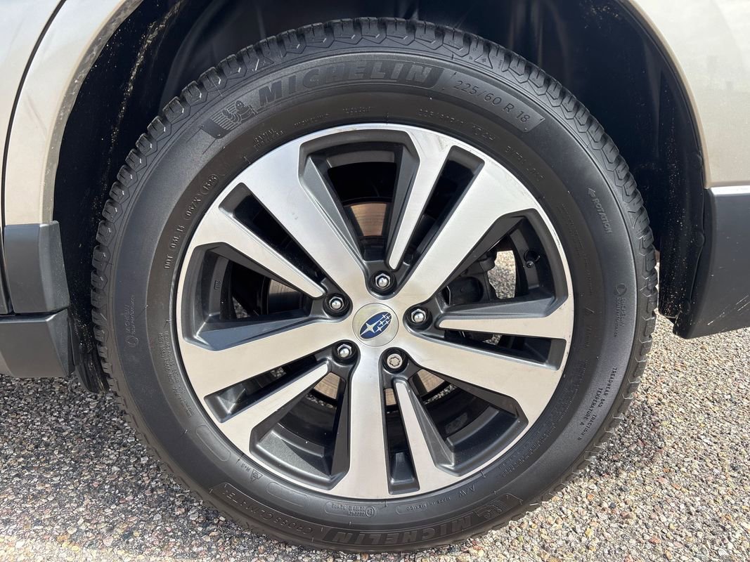 Used 2019 Subaru Outback 2.5i Limited image 23