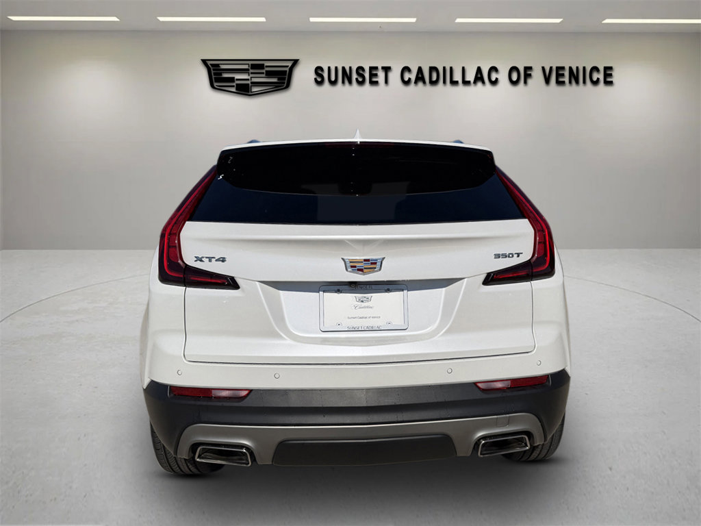 Used 2021 Cadillac XT4 Premium Luxury w/ Driver Awareness Package image 4