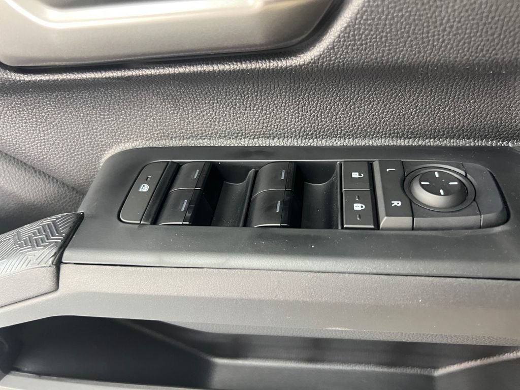 New 2026 Toyota Tacoma TRD Off-Road AWD/4WD image 19