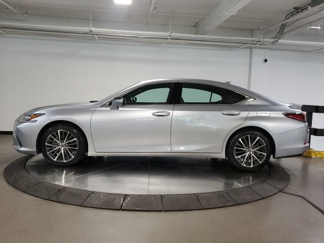 Used 2025 Lexus ES 350 w/ Premium Package FWD image 6