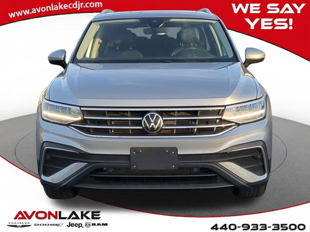 Used 2022 Volkswagen Tiguan SE image 9