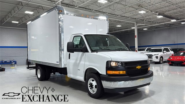 New 2025 Chevrolet Express 3500 w/ Power Convenience Package