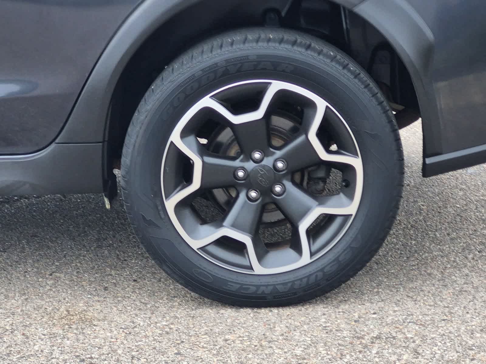 Used 2014 Subaru Crosstrek 2.0i Limited AWD/4WD image 14