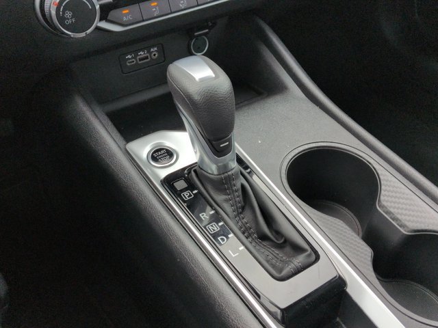 Used 2025 Nissan Altima 2.5 SV FWD image 19