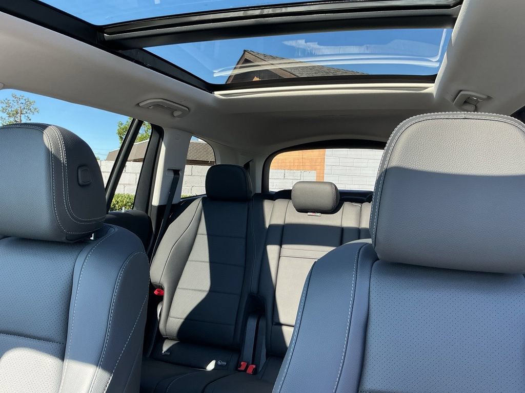 New 2026 Mercedes-Benz GLS 450 4MATIC image 12