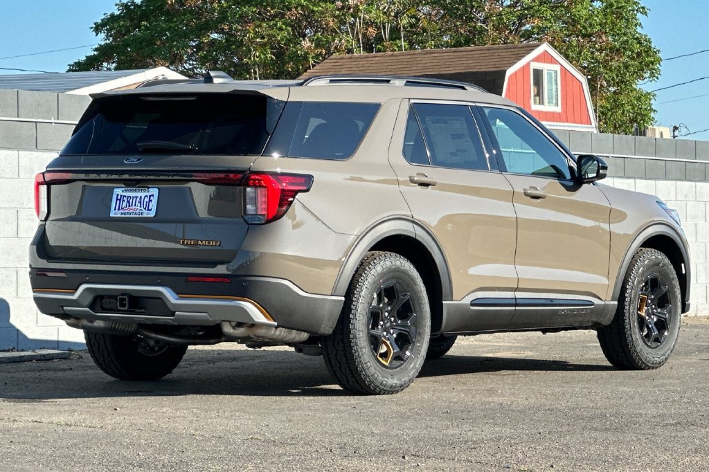 New 2026 Ford Explorer Tremor w/ Tremor Ultimate Package AWD/4WD image 4