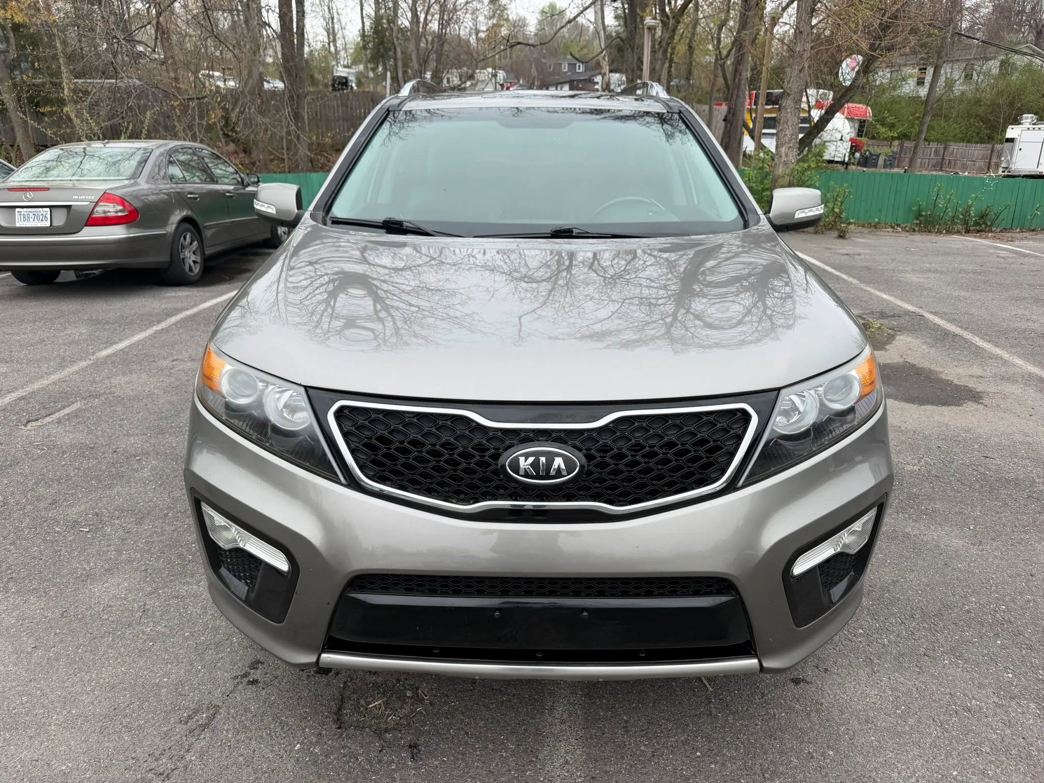Used 2013 Kia Sorento SX w/ SX Premium Pkg image 2