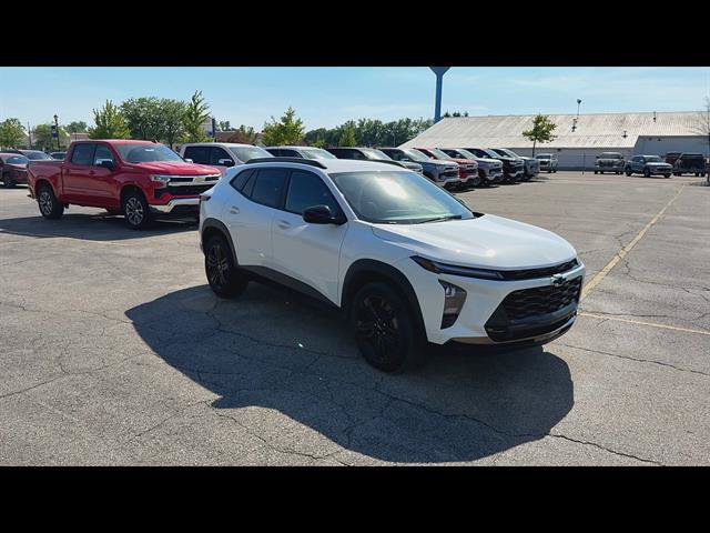 Used 2024 Chevrolet Trax ACTIV w/ Driver Confidence Package FWD image 30