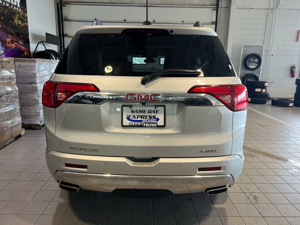 Used 2018 GMC Acadia Denali w/ LPO, Floor Liner Package image 7