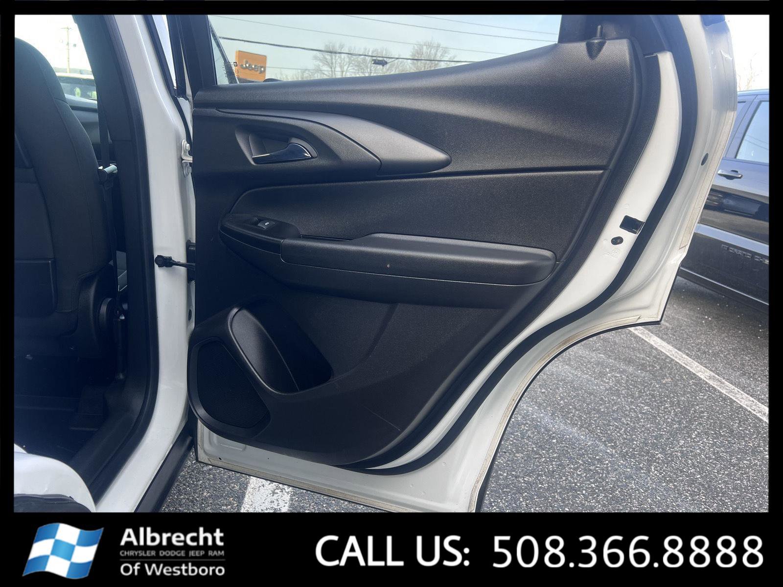 Used 2023 Chevrolet TrailBlazer LT w/ Convenience Package image 18