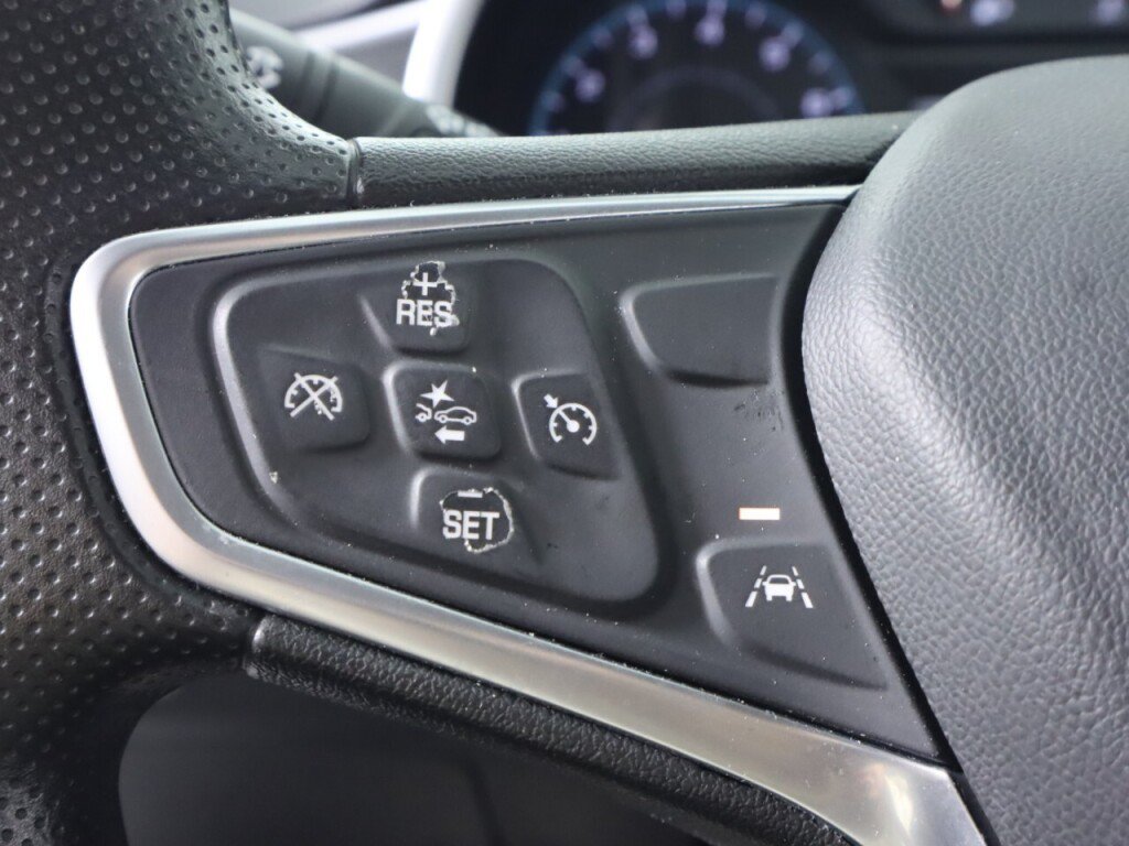 Used 2023 Chevrolet Malibu LS FWD image 12