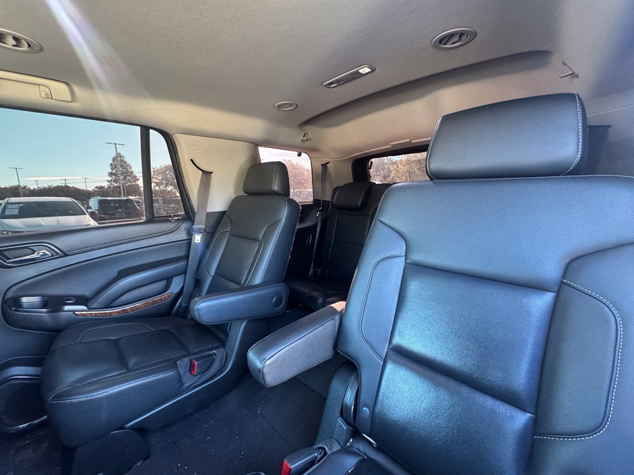 Used 2020 Chevrolet Tahoe Premier AWD/4WD image 6